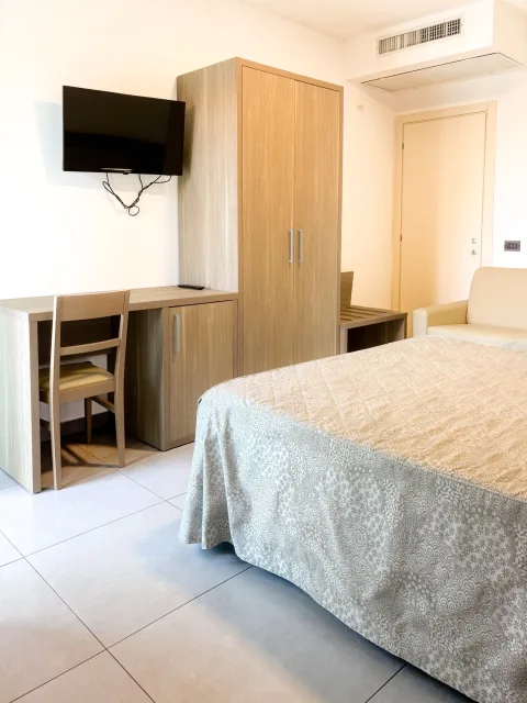 Due camere comunicanti per famiglie a Rimini - foto 5